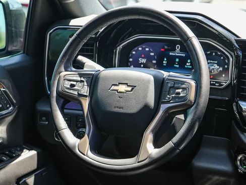 Used 2023 Chevrolet Silverado 1500 High Country w/ High Country Premium Package AWD/4WD image 15