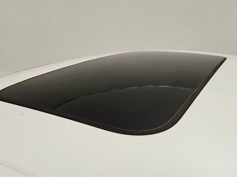 Used 2023 Honda Accord EX image 10