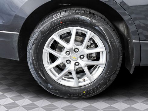 Used 2022 Chevrolet Equinox LT image 34