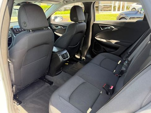 Used 2024 Chevrolet Malibu LT FWD image 19
