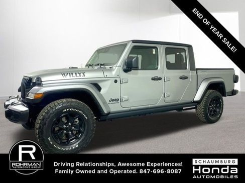 Used 2021 Jeep Gladiator Willys image 1