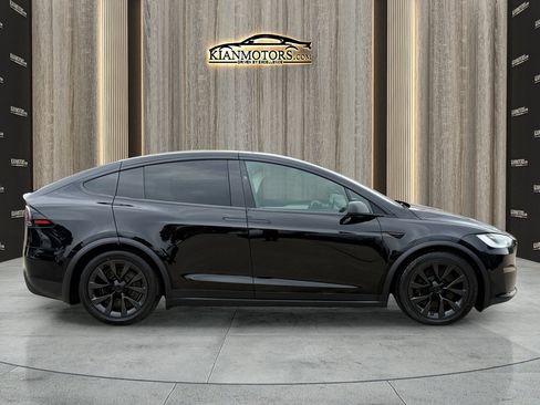 Used 2022 Tesla Model X Plaid AWD/4WD image 12