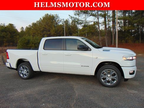 New 2026 RAM 1500 Big Horn AWD/4WD image 13