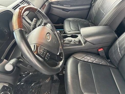 Used 2017 Ford Explorer Platinum AWD/4WD image 22