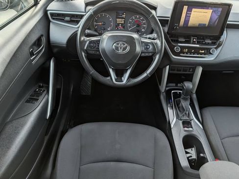 Used 2024 Toyota Corolla Cross LE FWD image 13
