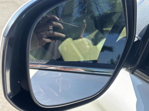 Used 2019 Mitsubishi Outlander SE image 23