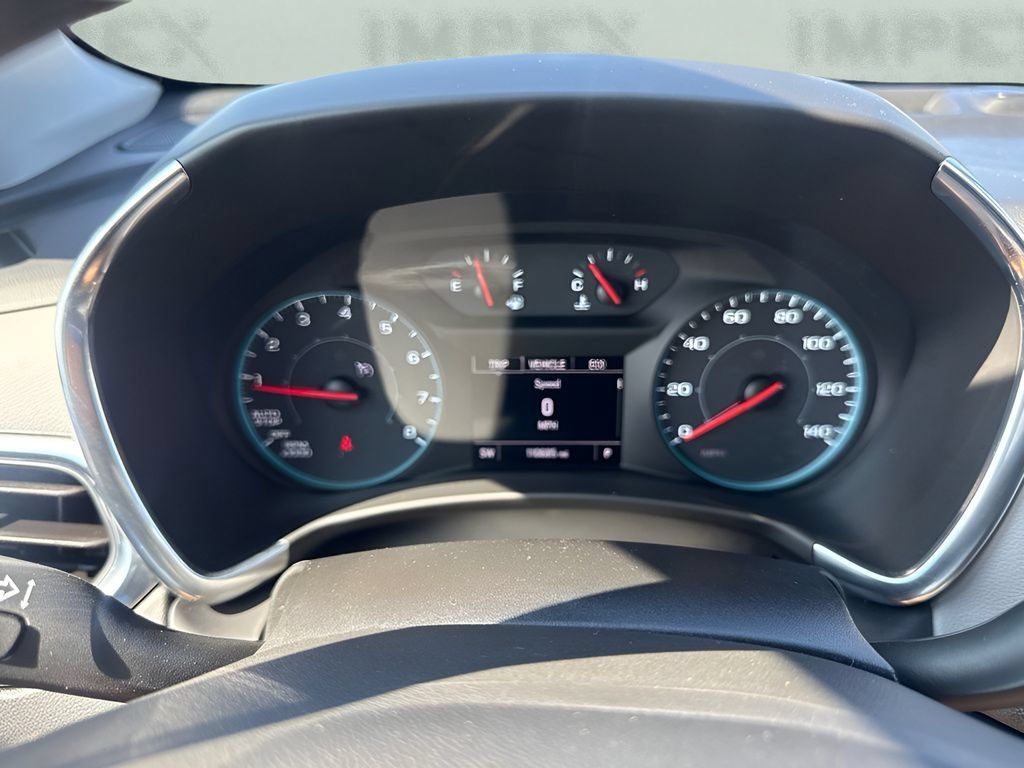 Used 2021 Chevrolet Equinox LS w/ LS Convenience Package FWD image 18