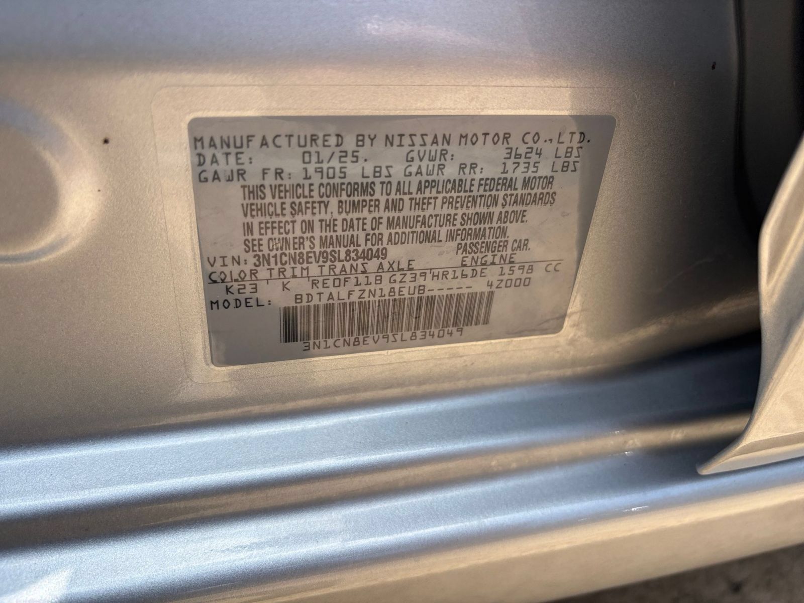 Used 2025 Nissan Versa SV FWD image 26