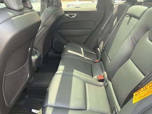 Used 2024 Volvo XC60 B5 Plus w/ Protection Package Premier AWD/4WD image 20