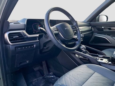 Used 2024 Kia Telluride EX X-Line AWD/4WD image 9
