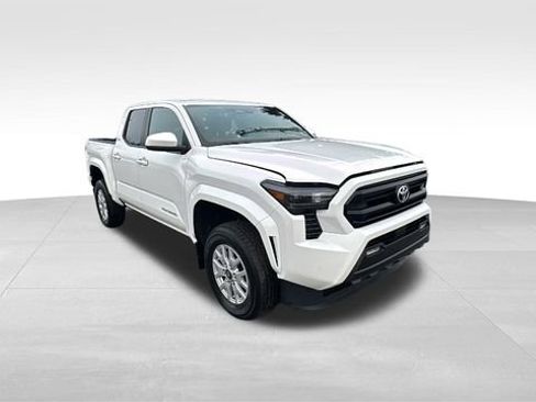 Used 2024 Toyota Tacoma SR5 image 32