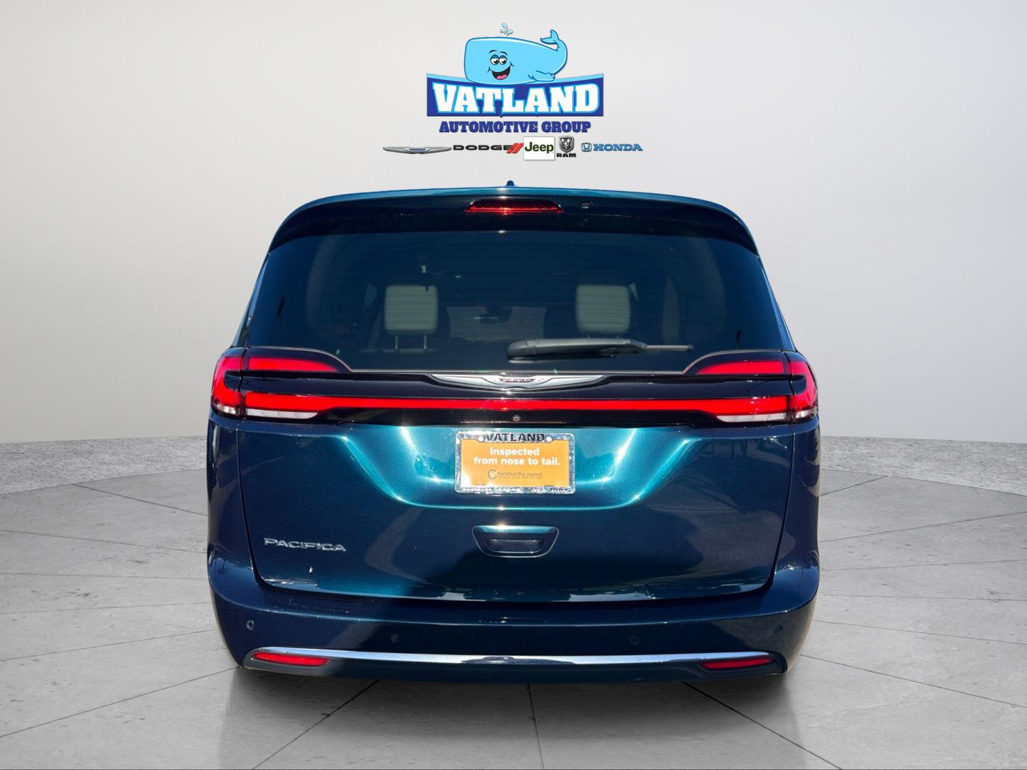 Certified 2021 Chrysler Pacifica Touring-L FWD image 4