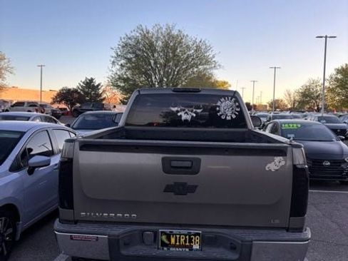 Used 2007 Chevrolet Silverado 1500 W/T w/ Towing Package image 11