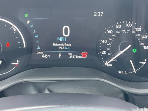 Used 2025 Toyota Sienna XLE image 42