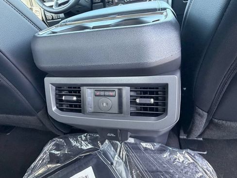 New 2026 Ford F250 Lariat w/ FX4 Off-Road Package AWD/4WD image 16