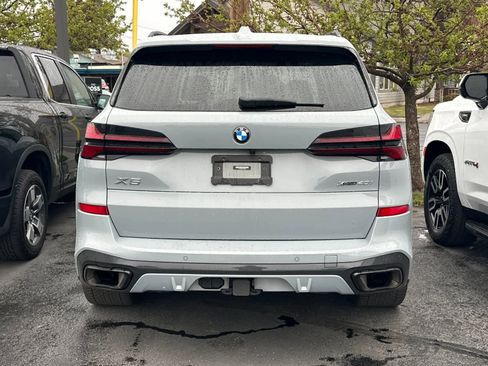 Used 2024 BMW X5 xDrive40i w/ M Sport Package image 4