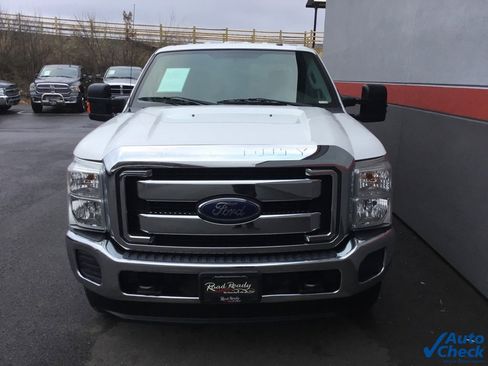 Used 2016 Ford F250 XLT image 4