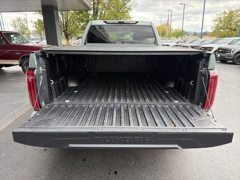 Used 2024 Toyota Tundra Platinum AWD/4WD image 17