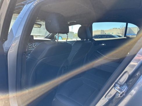 Used 2020 Mercedes-Benz GLA 250 4MATIC image 7