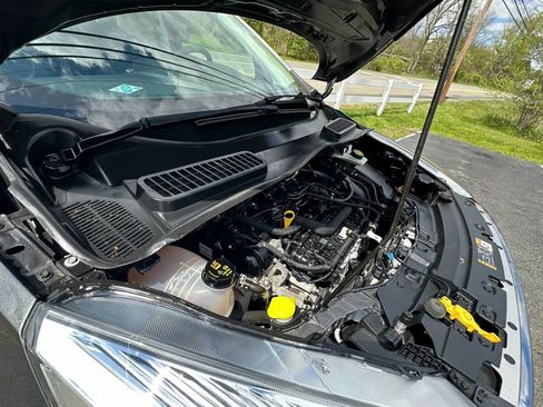 Used 2019 Ford Escape SE AWD/4WD image 39
