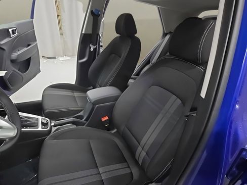New 2026 Hyundai Venue SEL FWD image 13