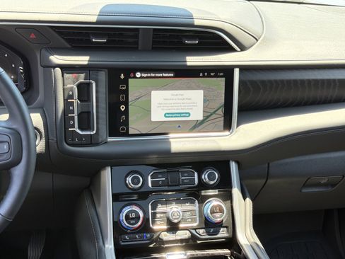Used 2024 GMC Yukon Denali w/ Max Trailering Package AWD/4WD image 32