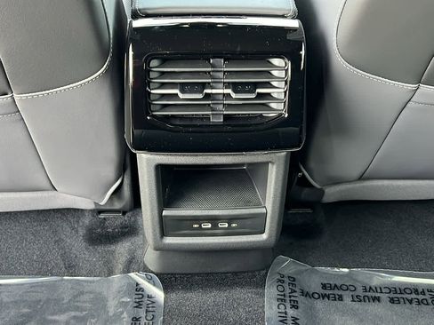 New 2026 Volkswagen ID.4 Pro S image 25