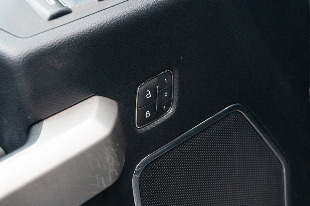 Used 2019 Ford F150 Lariat AWD/4WD image 19