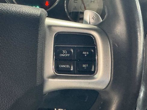 Used 2014 Dodge Challenger R/T RWD image 18