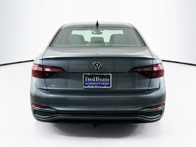 Certified 2023 Volkswagen Jetta Sport FWD image 7