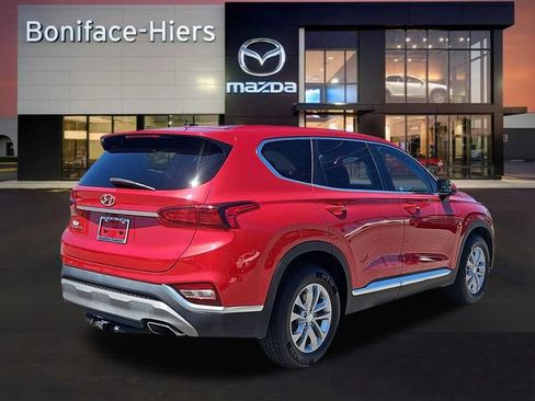 Used 2020 Hyundai Santa Fe SE FWD image 4