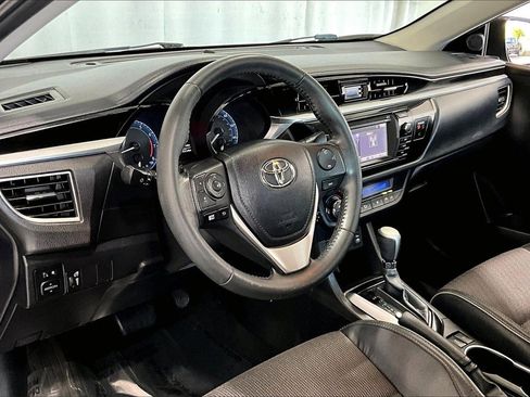 Used 2016 Toyota Corolla S image 14