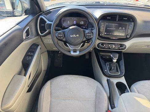 Certified 2023 Kia Soul LX image 12