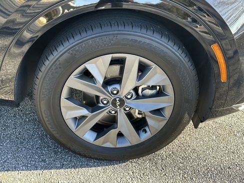 Used 2023 Kia Sportage SX image 15