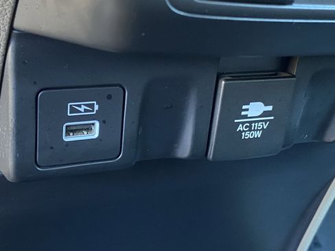 Used 2024 Honda Odyssey Touring image 24