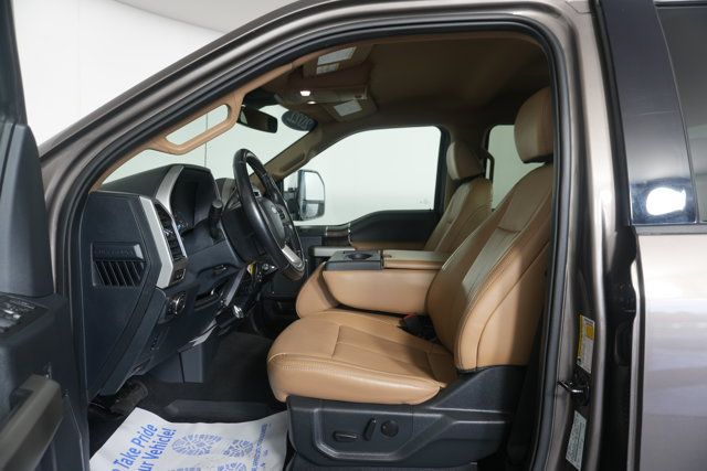 Used 2022 Ford F350 Lariat w/ Chrome Package AWD/4WD image 21