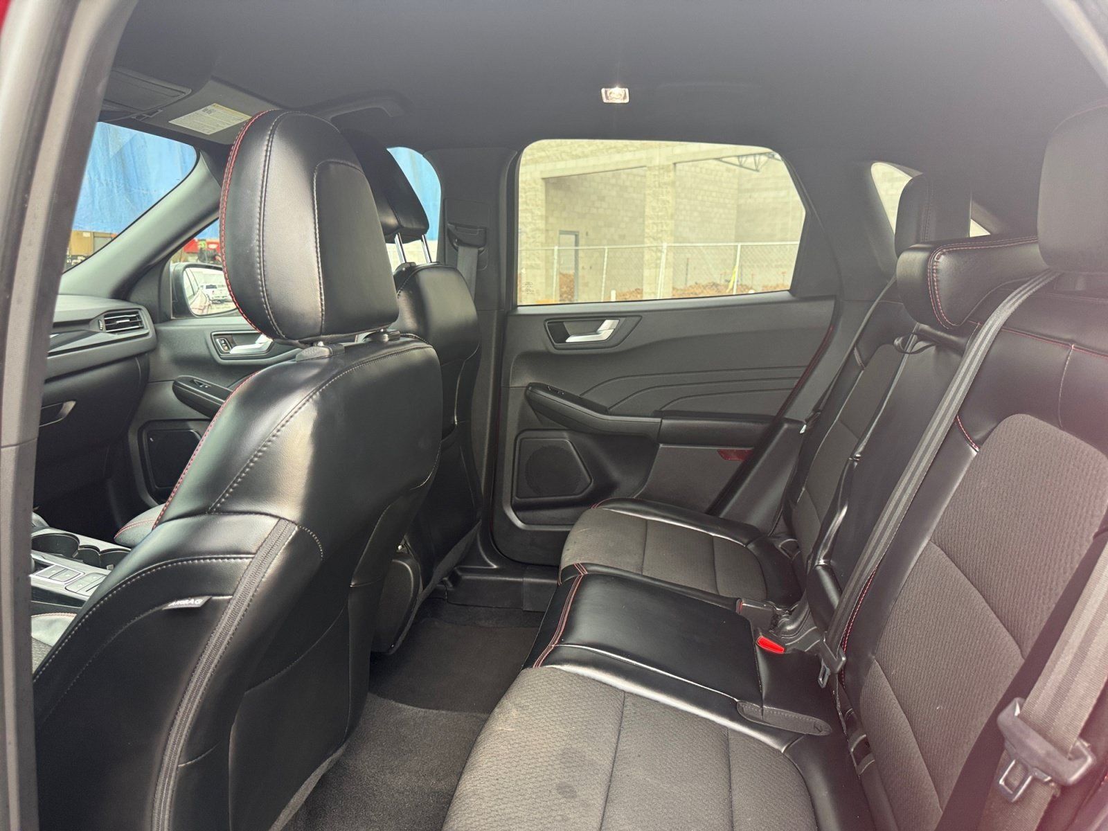 Used 2024 Ford Escape ST-Line AWD/4WD image 16
