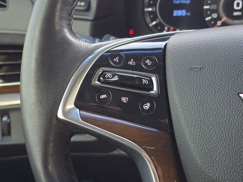 Used 2020 Cadillac Escalade ESV Luxury image 28