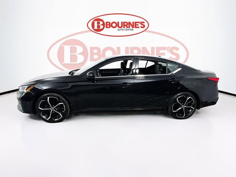 Used 2025 Nissan Altima 2.5 SR image 6