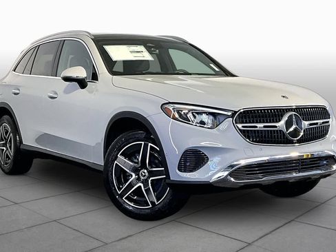 New 2026 Mercedes-Benz GLC 300 4MATIC image 19