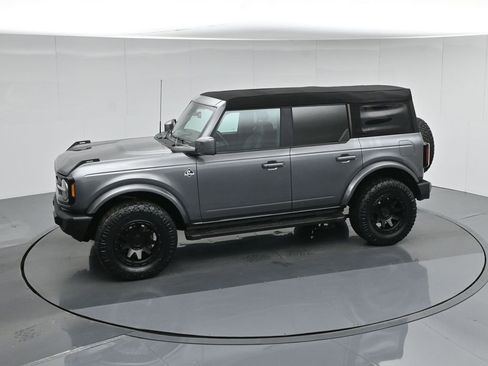 Used 2023 Ford Bronco Outer Banks image 45