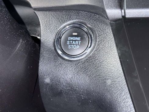 Used 2017 Toyota Sienna Limited Premium AWD/4WD image 28