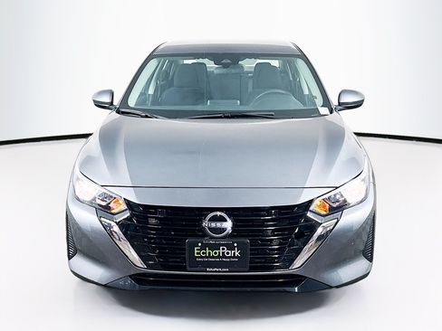 Used 2024 Nissan Sentra S FWD image 2