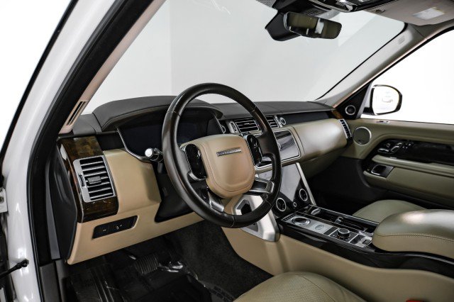 Used 2020 Land Rover Range Rover HSE AWD/4WD image 13