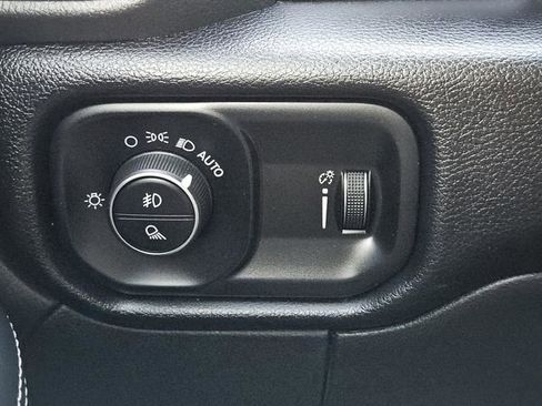 Used 2024 RAM 2500 Big Horn image 23