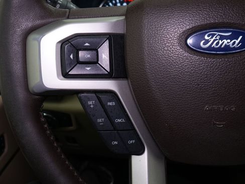 Used 2018 Ford F150 Lariat AWD/4WD image 34