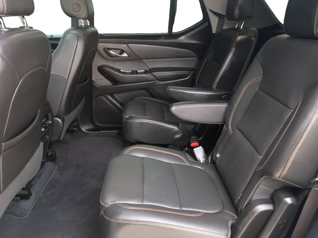 Used 2021 Chevrolet Traverse Premier w/ Redline Edition FWD image 22