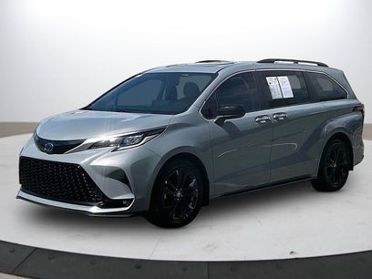Used 2023 Toyota Sienna XSE