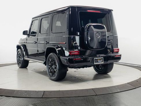 Used 2025 Mercedes-Benz G 580 w/ Manufactur Interior Package image 30