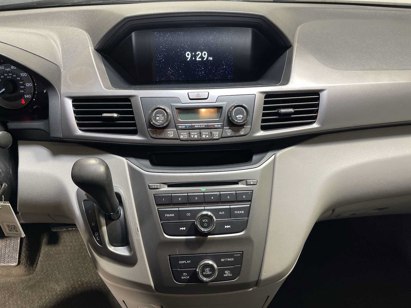 Used 2014 Honda Odyssey LX image 16